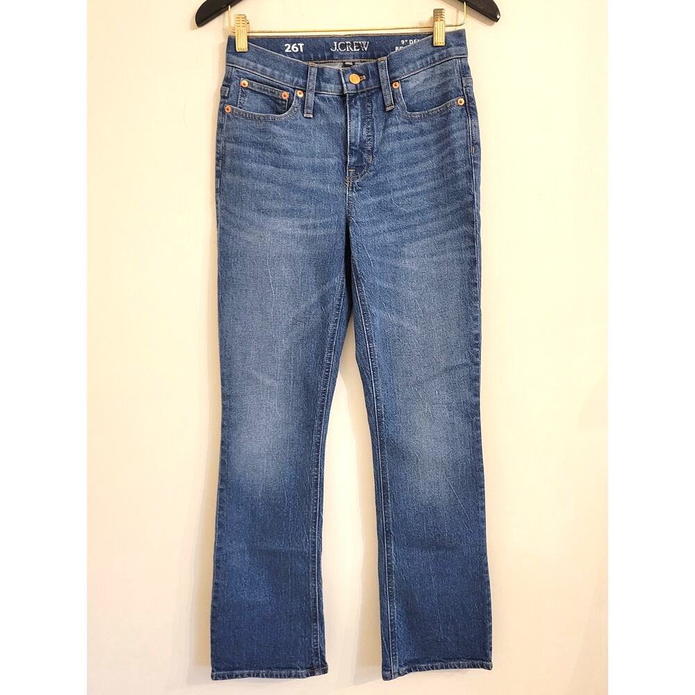 NWOT J. Crew 9" Demi-Boot Crop Jean In Clyde Wash 26T